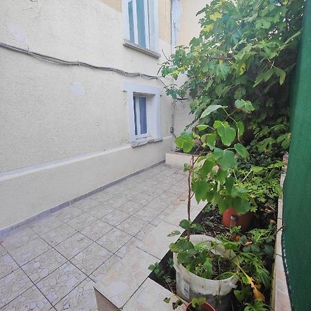 Hostel La Parisienne Stains Zewnętrze zdjęcie