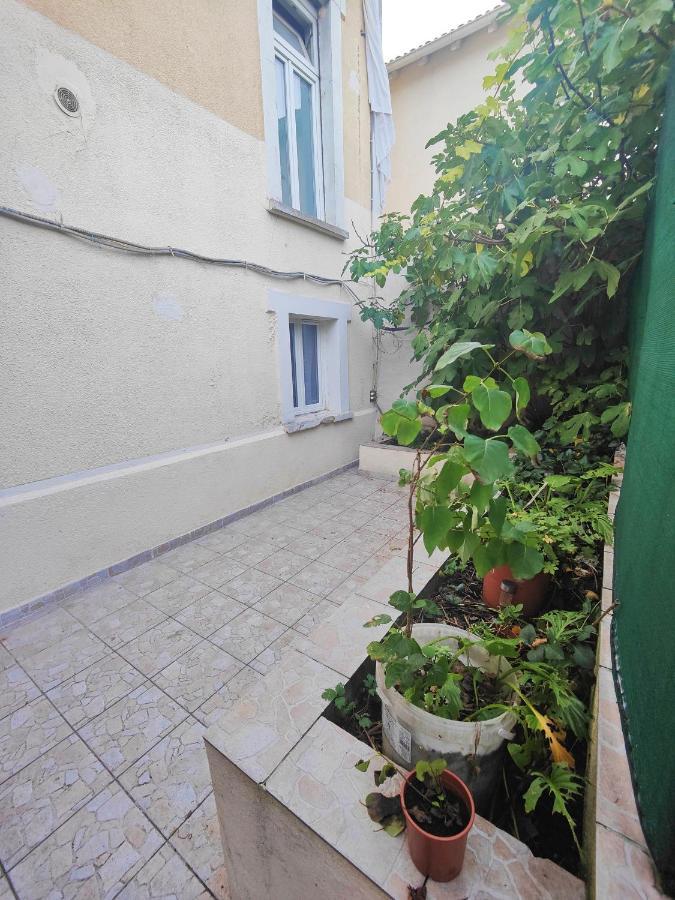 Hostel La Parisienne Stains Zewnętrze zdjęcie